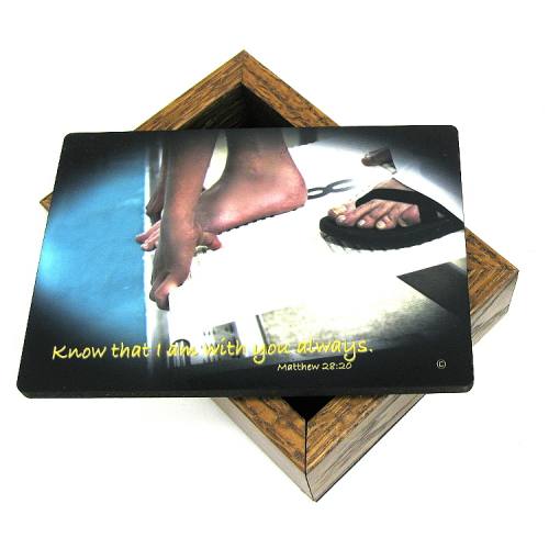 Keepsake Box Swimming